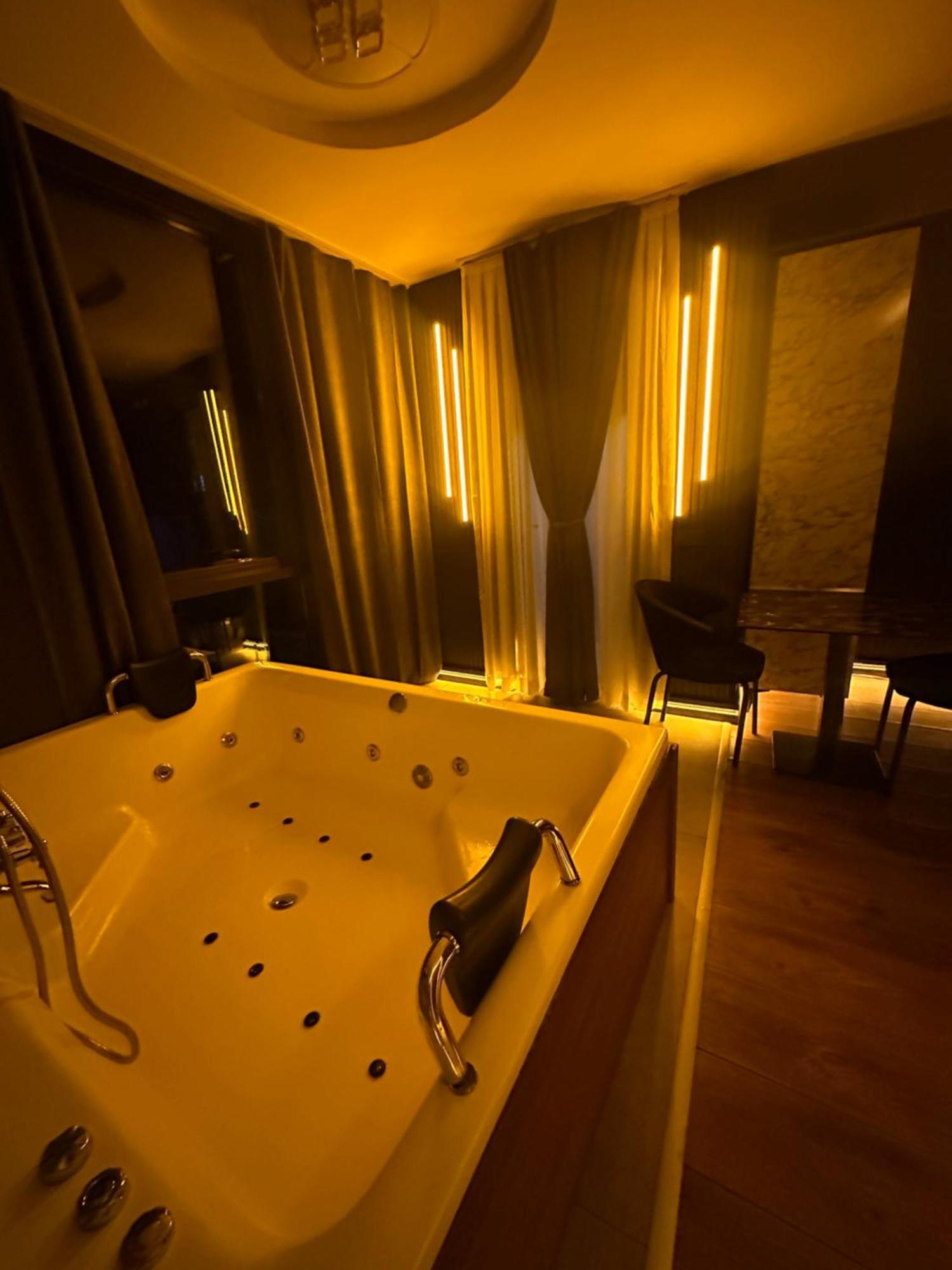 New Arcadia Suites Taksim Provincia di Provincia di Istanbul Esterno foto