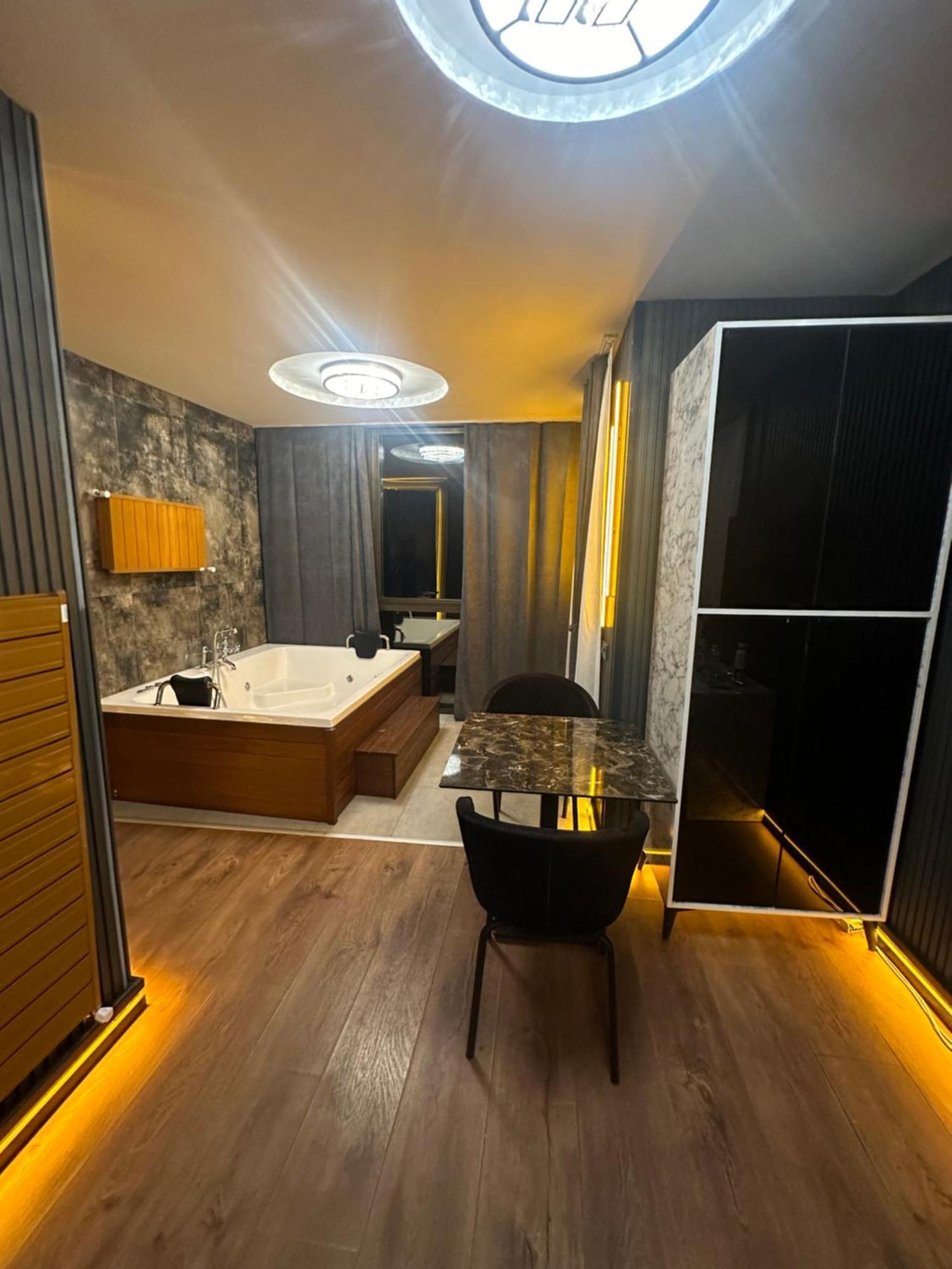 New Arcadia Suites Taksim Provincia di Provincia di Istanbul Esterno foto